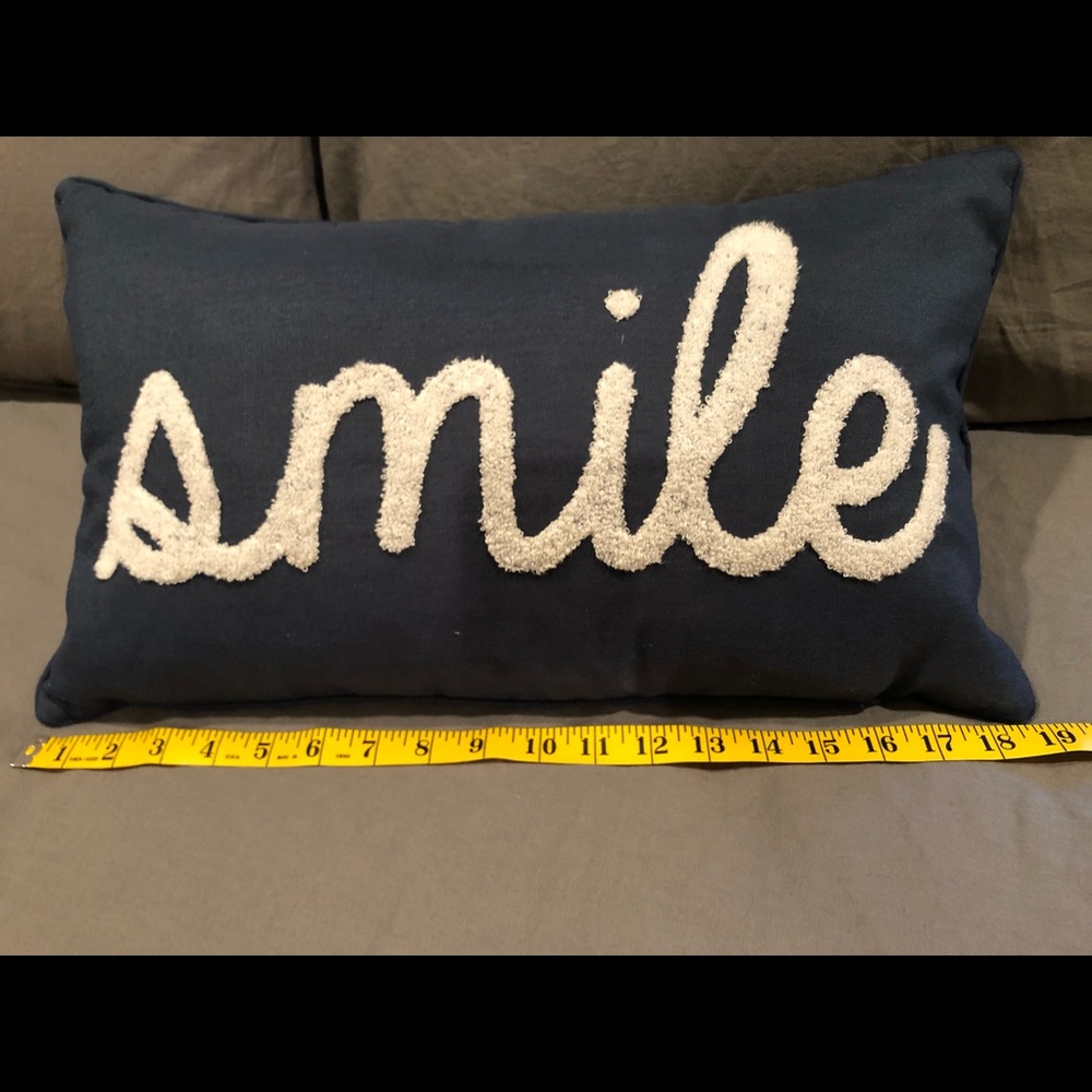 Navy rectangular throw pillow - Picture 4 of 5
